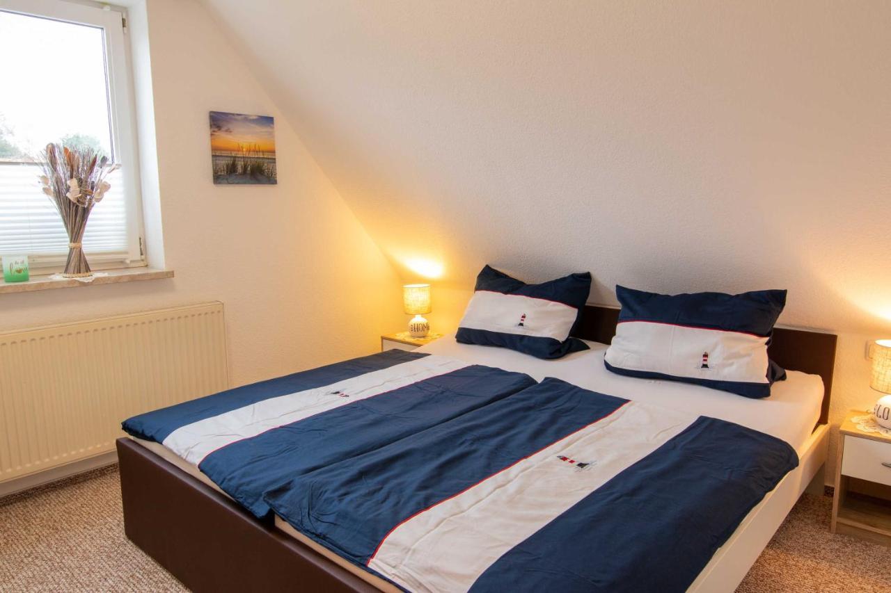 Ferienwohnung Sukow Freest Esterno foto