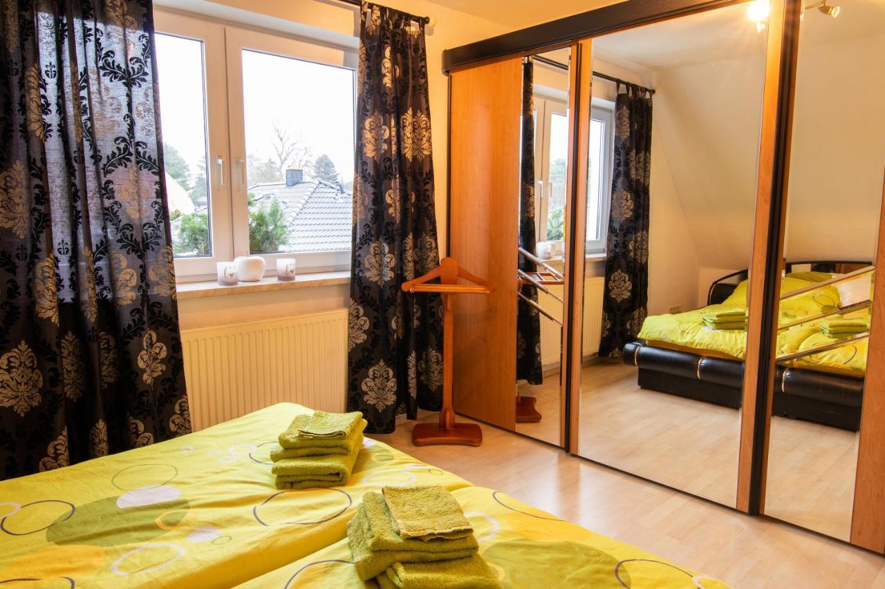 Ferienwohnung Sukow Freest Esterno foto