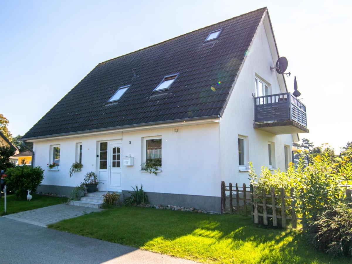 Ferienwohnung Sukow Freest Esterno foto